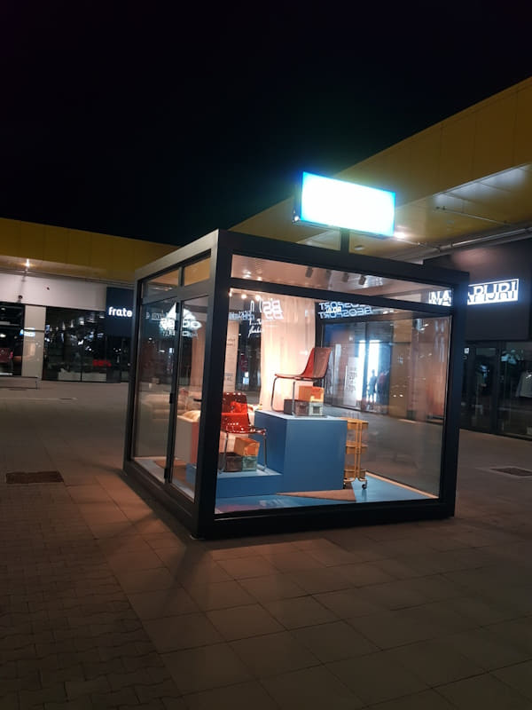 Kontejner od stakla