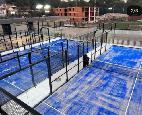 Padel centar sa više terena